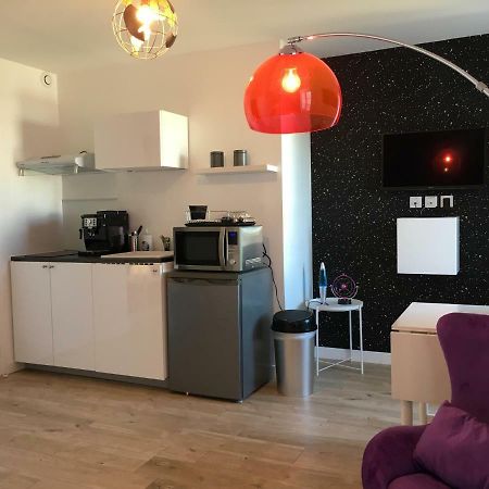 Apartamento Le Galaxy Centre La Breche Wifi Calme Vue Jardin Niort Exterior foto