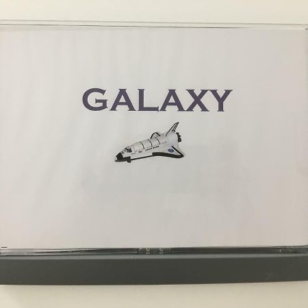 Apartamento Le Galaxy Centre La Breche Wifi Calme Vue Jardin Niort Exterior foto