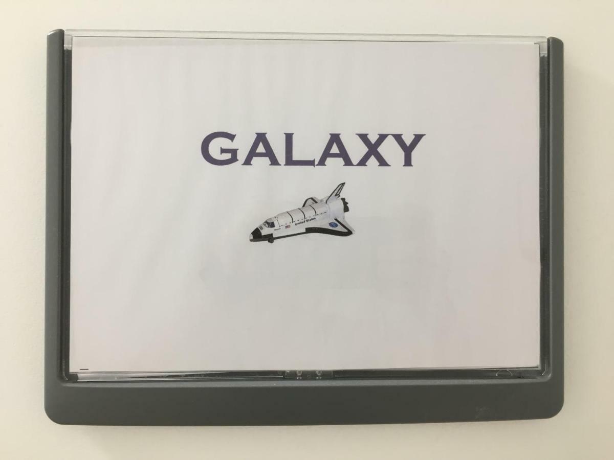 Apartamento Le Galaxy Centre La Breche Wifi Calme Vue Jardin Niort Exterior foto